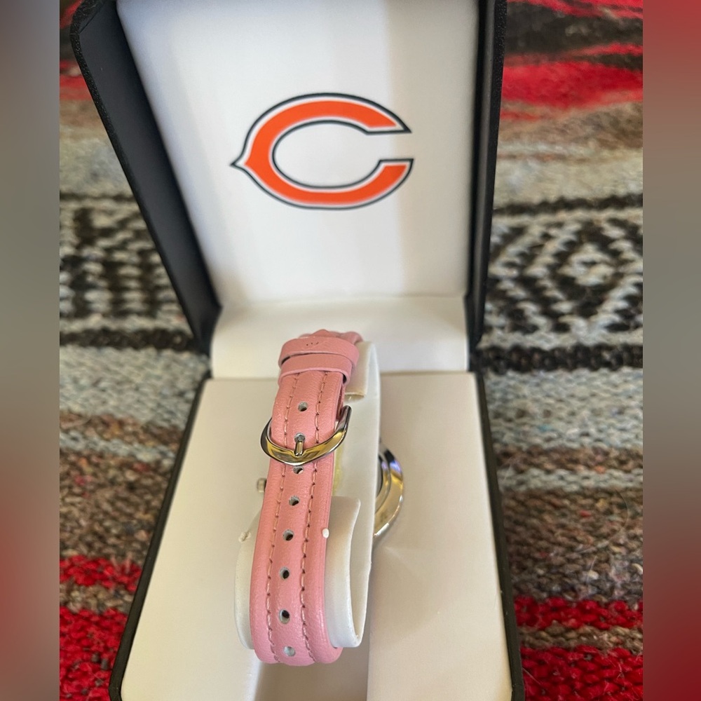 Chicago Bears Silver and Pink Women's Watch - Picture 2 of 4